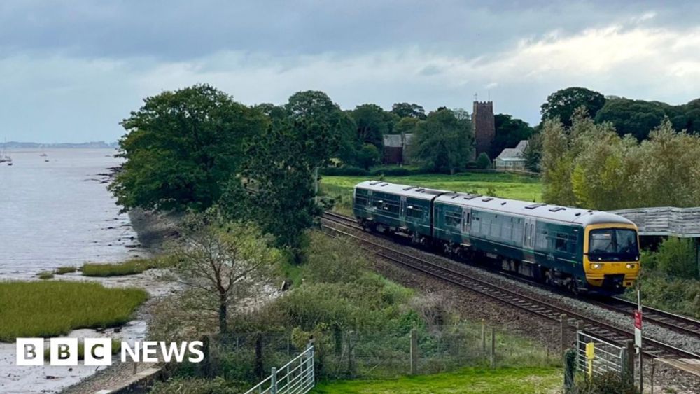 Major project to replace banks to protect South West rail line