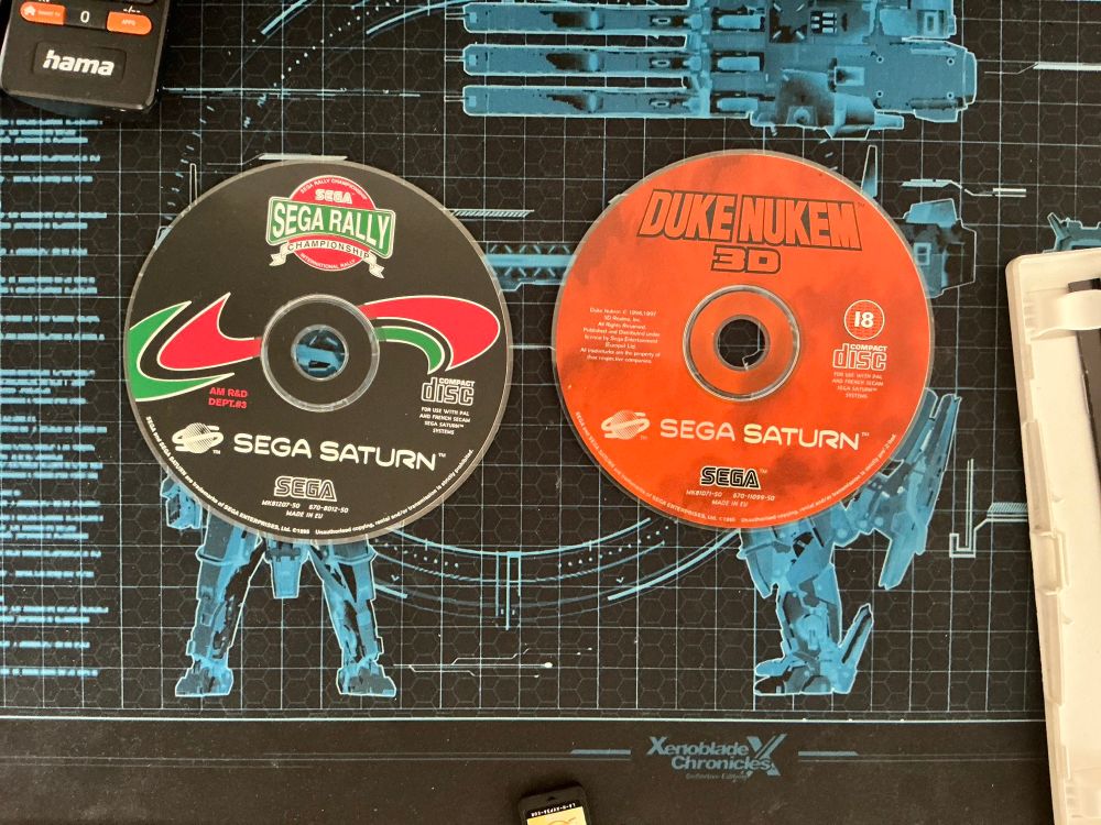 Sega Rally et Duke Nukem 3D sur Saturn.
Pas de boites.