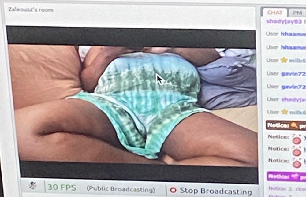 zalena took a photo of themselves in a streaming view, seen are their thick thighs and blue/green mumu 