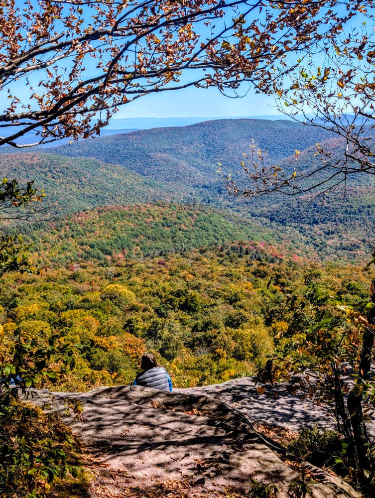 Another downward shot from the Giant Ledge with rolling hills and fall folors