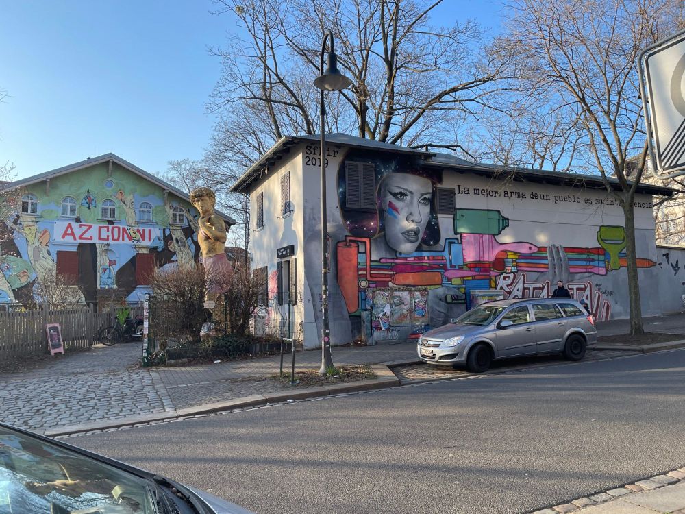 Gericht entscheidet: Kinderladen Conni eV bleibt offen.