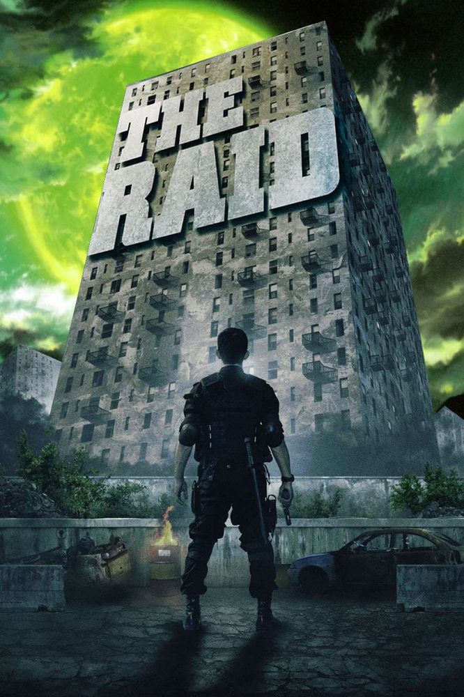 L'affiche du film The Raid, modifiée pour que derrière la silhouette du protagoniste prêt à attaquer une tour se détache un ciel verdâtre et une pleine lune menaçante...