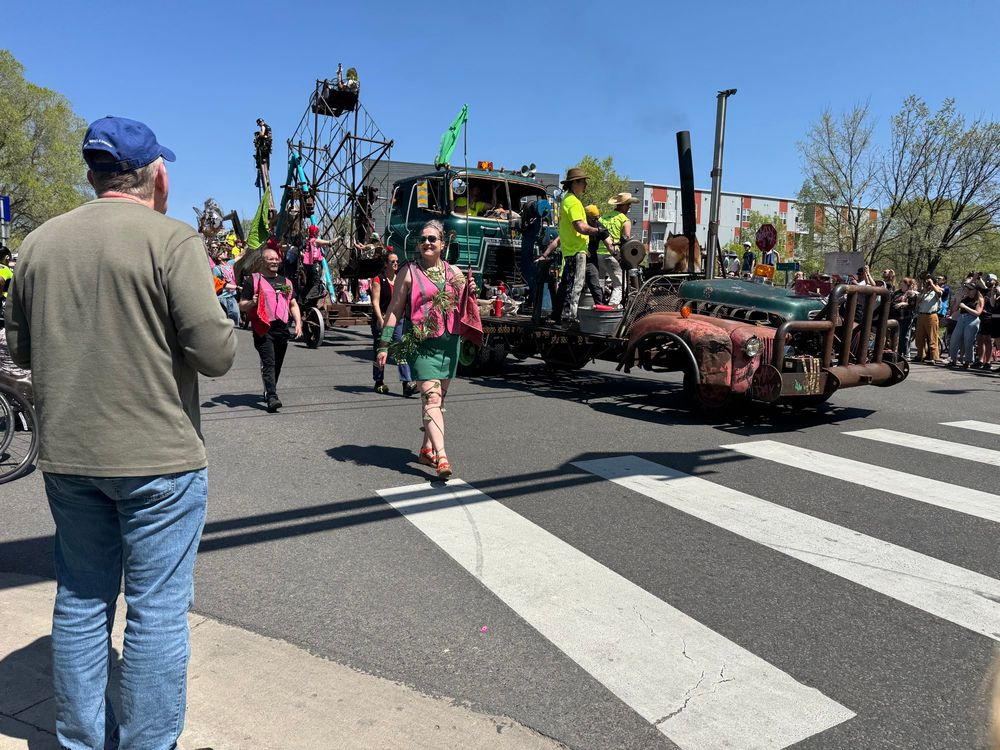 The start of the “battle train” and related metal sculptural “floats” in the Mayday Parade in Minneapolis.
