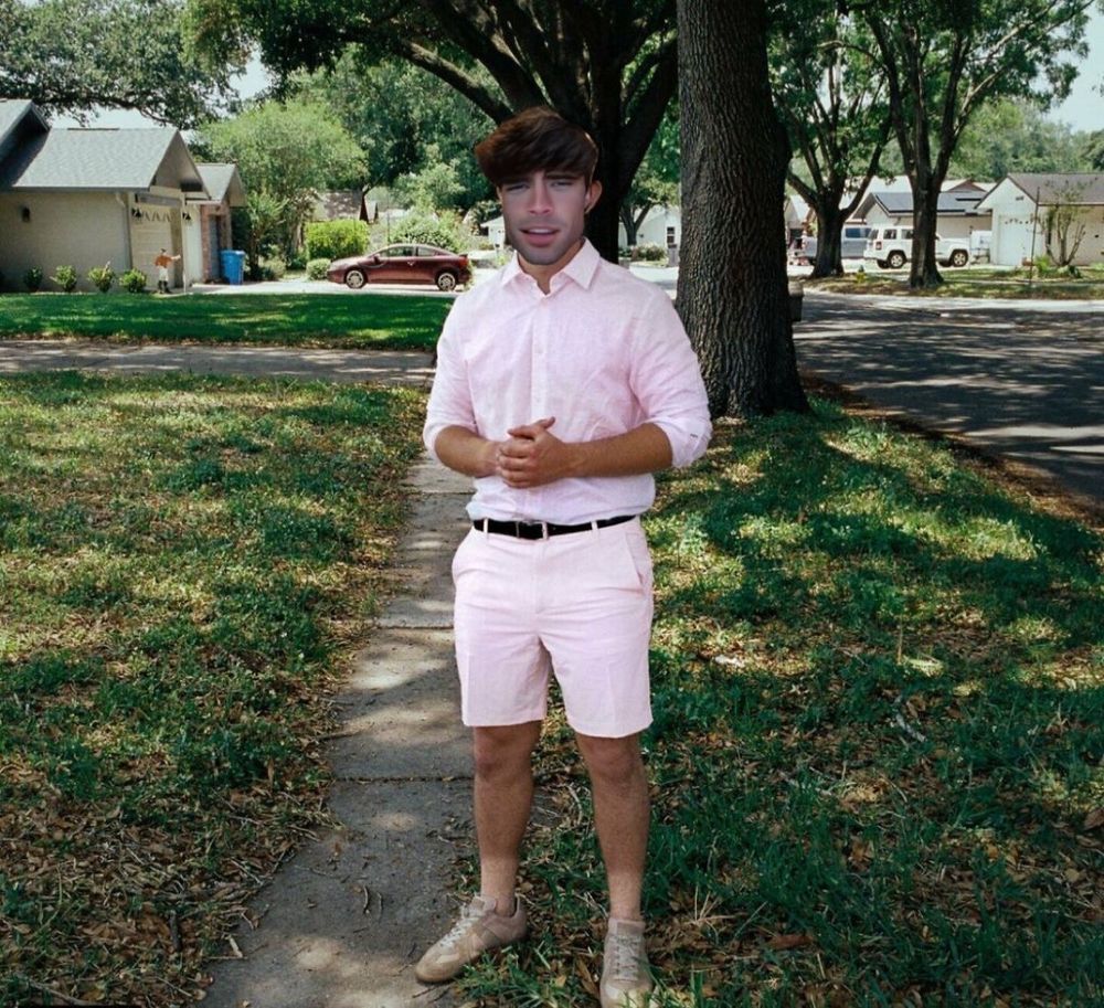 Super fine gentleman dripped out posing on the haters 