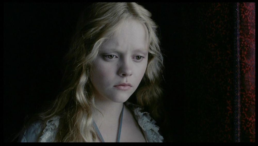 Christina Ricci, very blonde, in Sleepy Hollow.