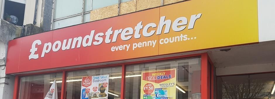 Poundstretcher shop sign