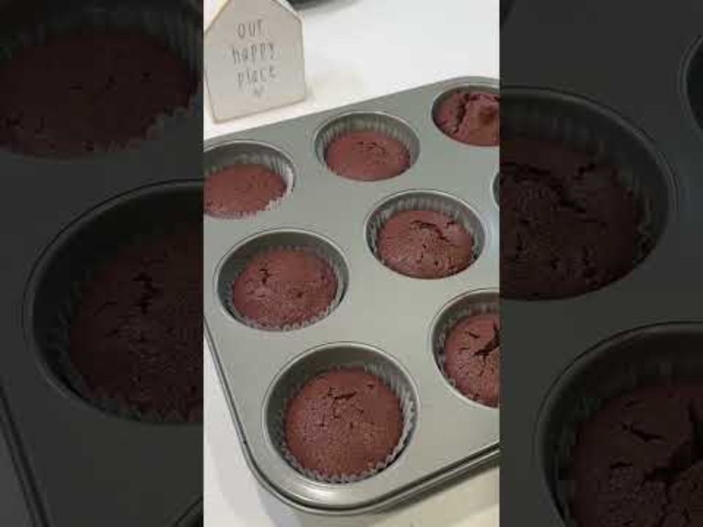 クリプト・パップケーキ🐶✨スーパードッグをスイーツで！