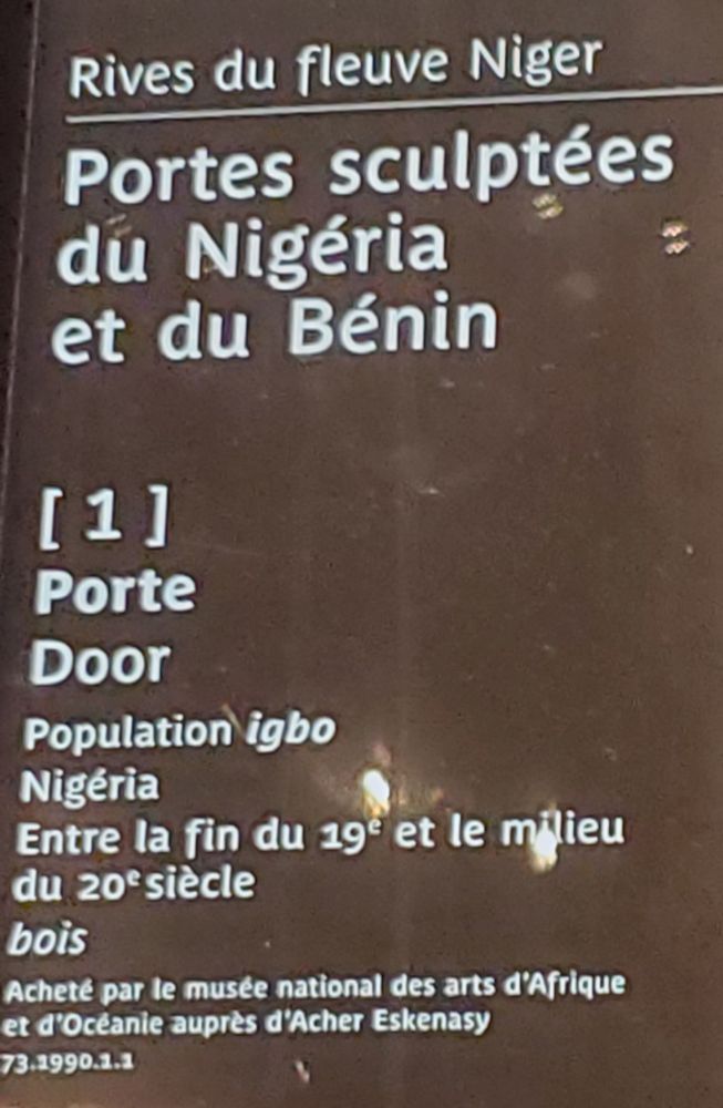 Photo du descriptif de la porte au musée: la porte a été réalisée entre fin 19ème et milieu 20ème