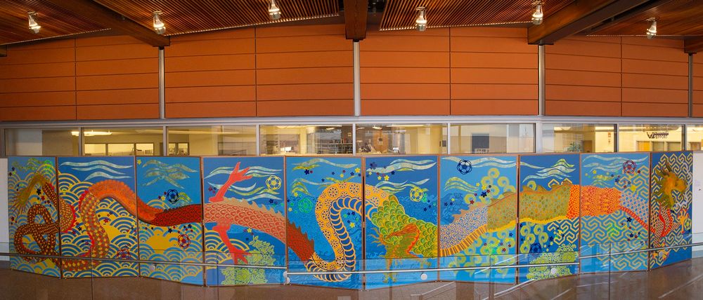 This 7’ x 40’ folding screen is in Bellevue City Hall’s permanent collection. 