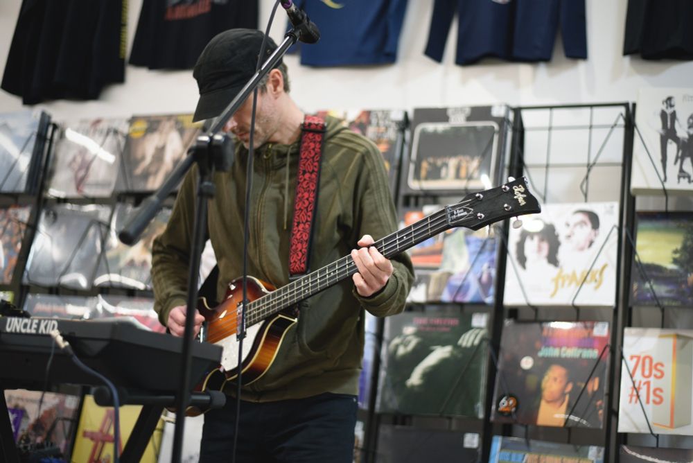 Uncle Kid live at Fopp, Edinburgh