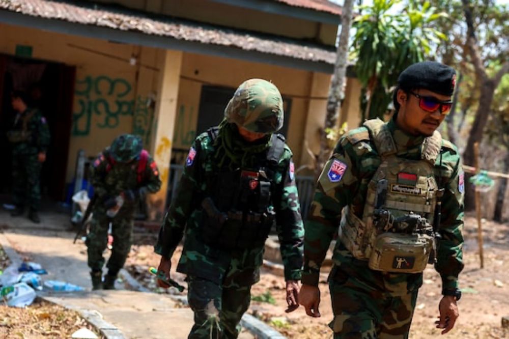 Karen rebels in Myanmar learn a strategic border town is easy to take from the junta, but hard to hold