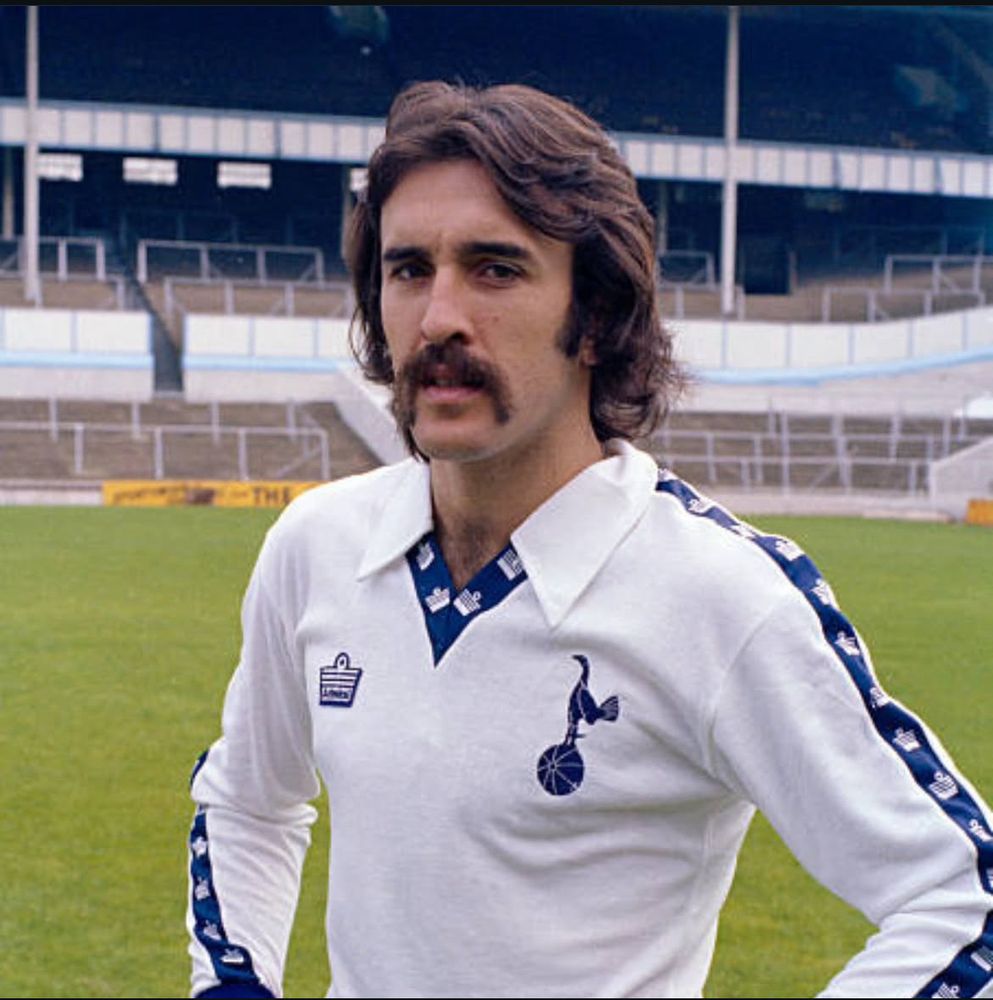 Ricky Villa looking like an absolute Don