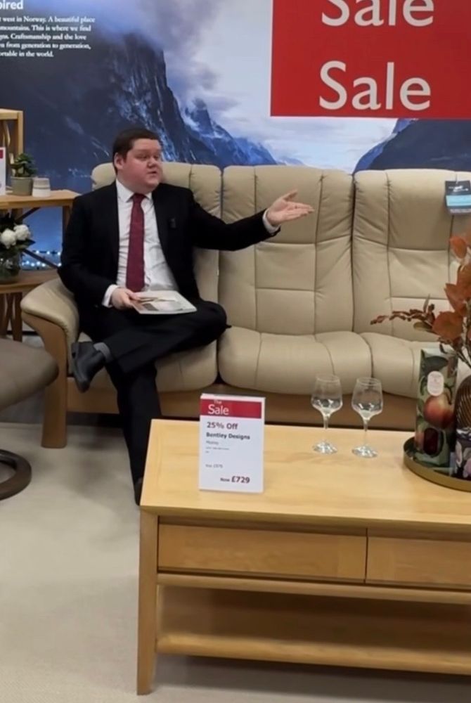 The legend that is Morleys Bexleyheath’s super salesperson Simon