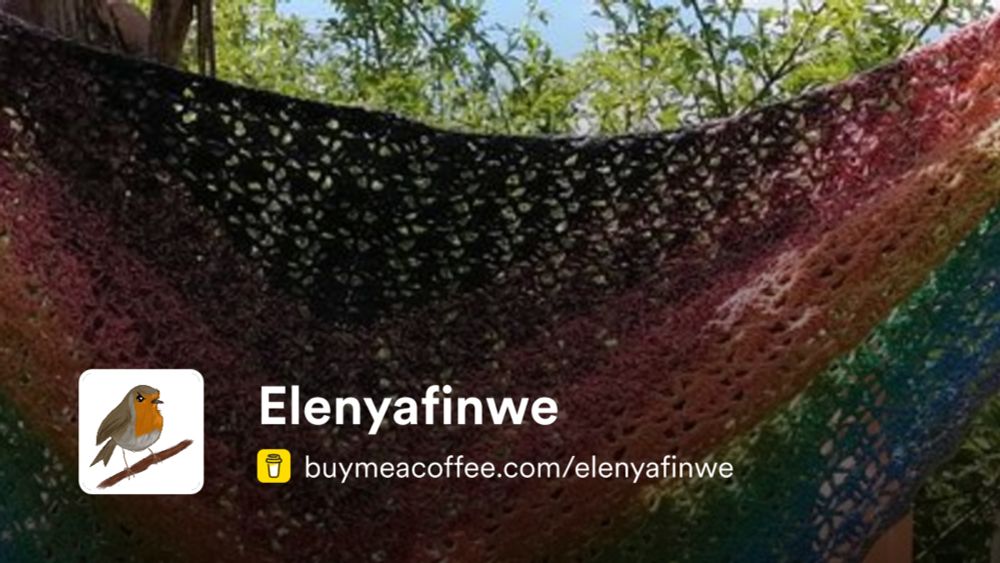 Elenyafinwe is creating knitwear, crocheted stuff and writing