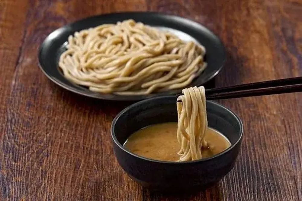 7月22日発売！セブンプレミアム ゴールドの新作とみ田監修つけめん