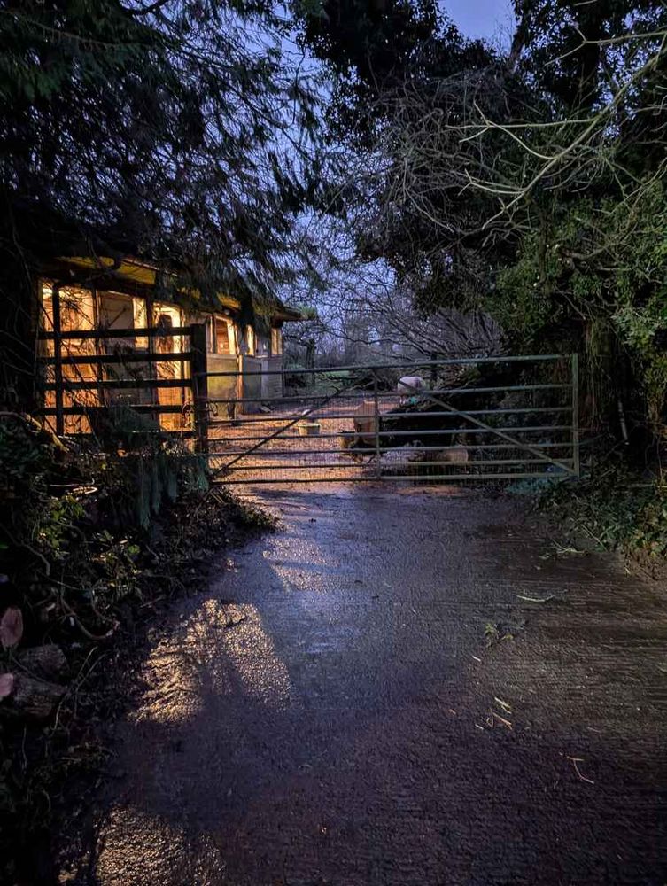 A gate to the stables that isn't topologically inexplicable