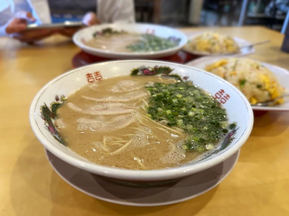 久留米ラーメン丸久 三潴店のラーメン＋焼きめしのお得なＢセットをご紹介 | 福岡筑後のローカルメディア 筑後いこい