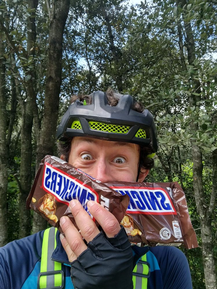 Moi qui me cache derrière des barres de snickers 