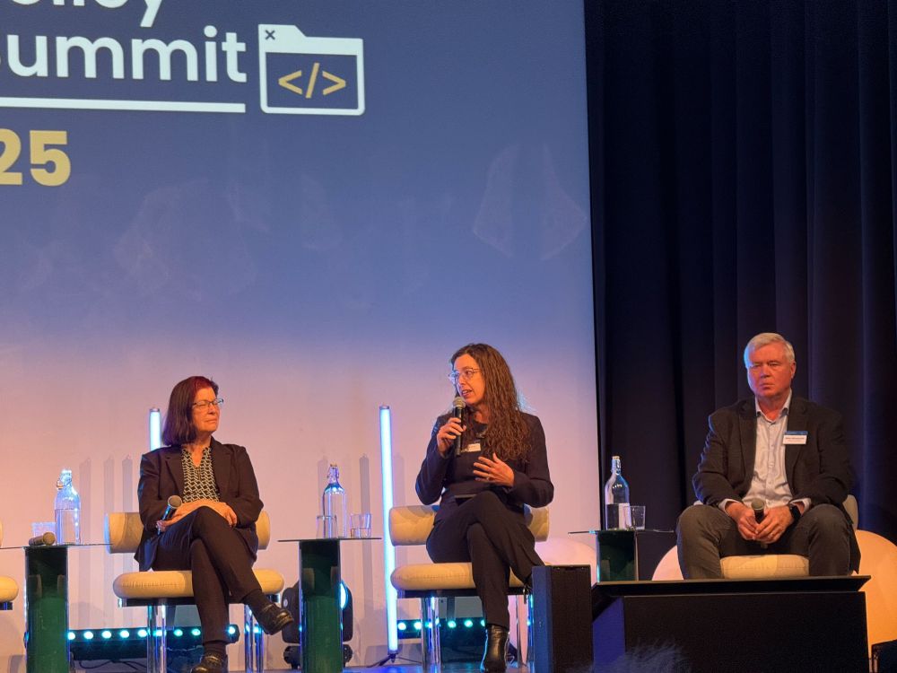 From left: Mitchell Baker, Mozilla Foundation; Ruth Suehle, Apache Software Foundation; Mike Milinkovich, Eclipse Foundation.