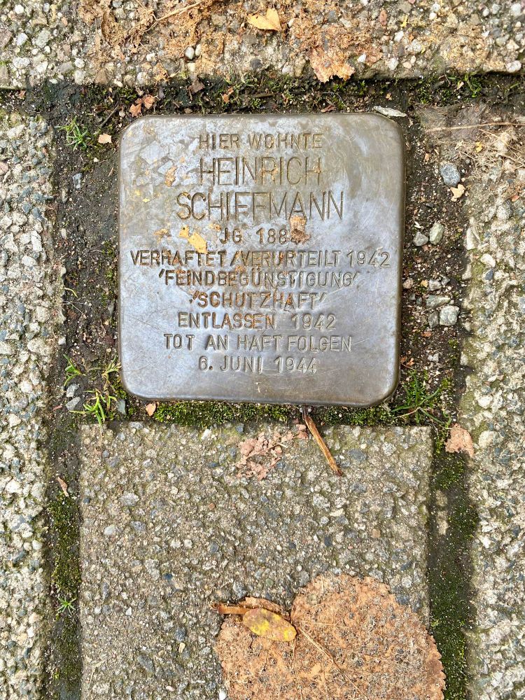 Ungeputzter Stolperstein