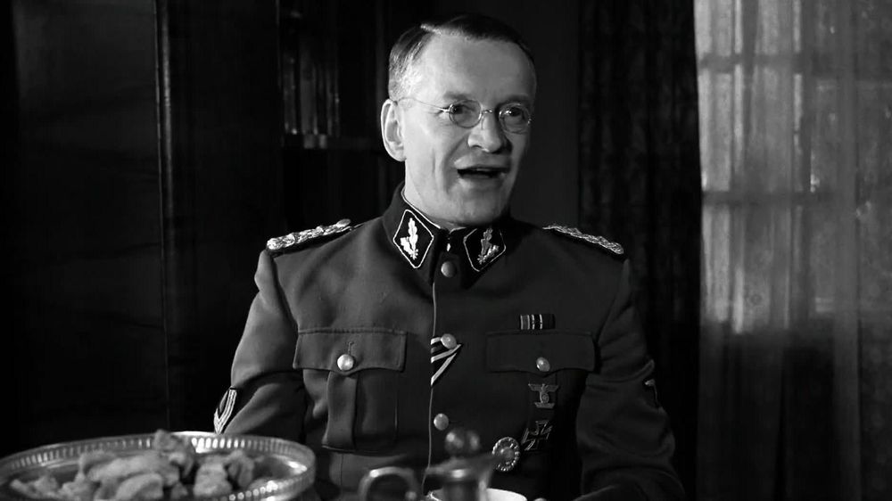 Andrzej Seweryn as Julian Scherner in the film Schindler's List