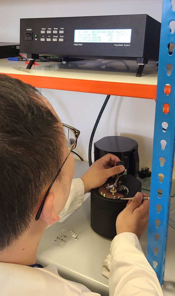 Measuring d33 coefficent 