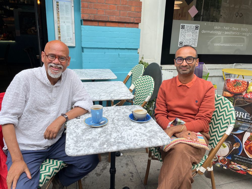 Manzu and I sitting in a café