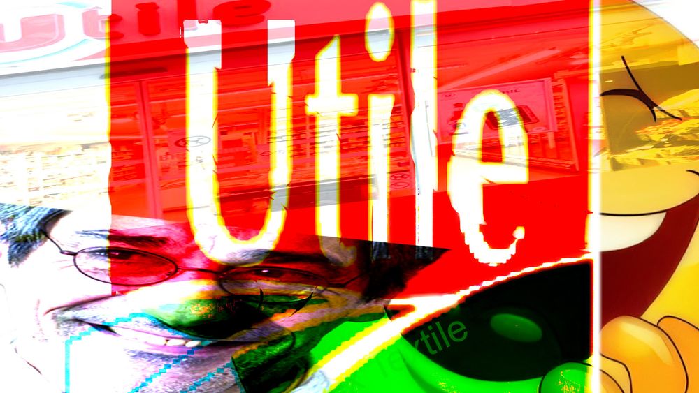 Meme UTILE avec un logo géant de la supérette, le visage de serge papin tout étiré et un énorme émoji déguealsse mort de rie en arriere plan.