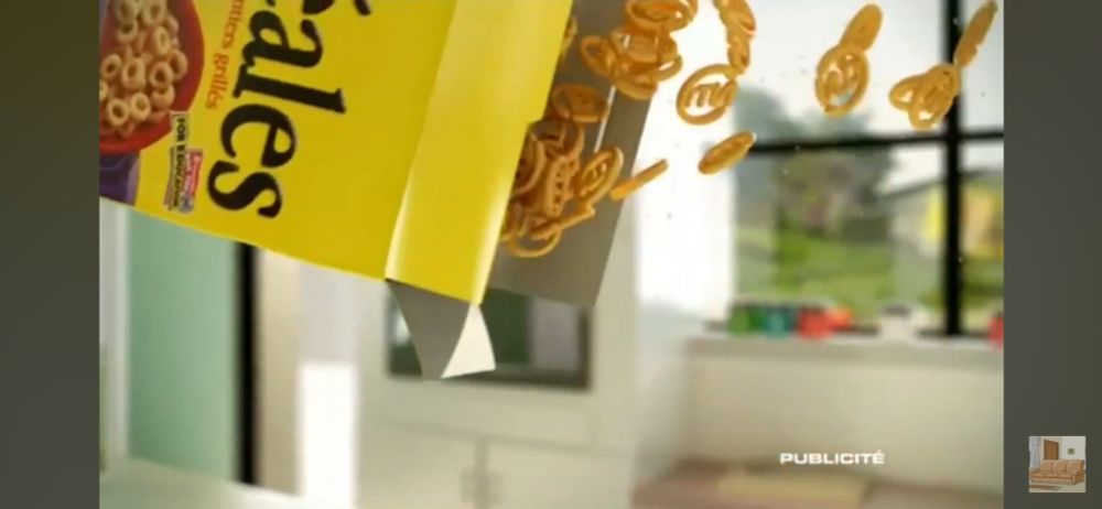 Jingle pub de NT1, des céréales en forme de logo sortent d’un paquet de cheerios customisees