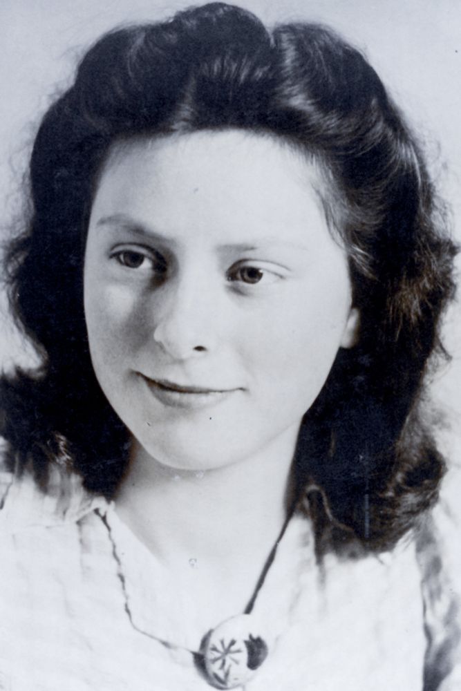 Freddie Oversteegen - Dutch resistance fighter who used seduction to lure Nazis to their deaths.