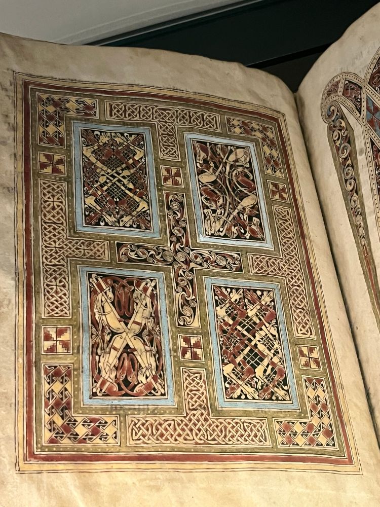 Carpet page from St Gall gospel manuscript 