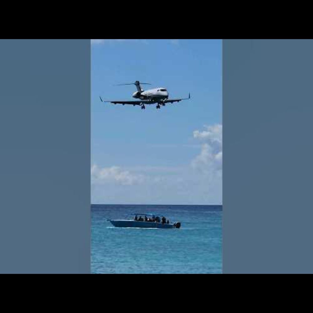 INSANE Landings Maho Beach St Martin #shorts #caribbean #airplane