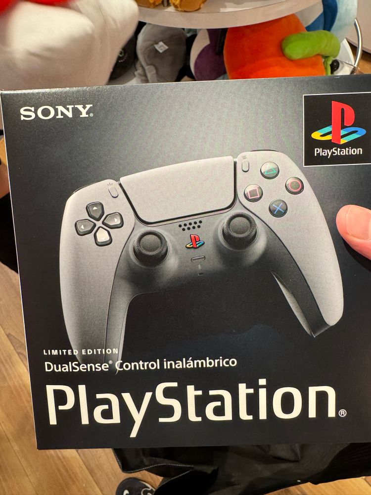 A PlayStation 30th Anniversary DualSense controller boxshot