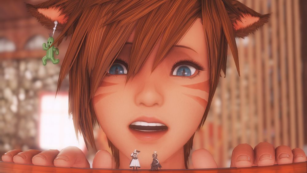 Zoomed in shot of a tiny Thancred and Y'shtola standing in front of Shavri's face as she crouches to find the two Scions on a table.