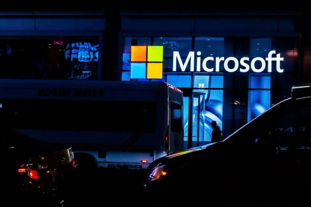 Microsoft Probes Reports Bot Issued Bizarre, Harmful Responses