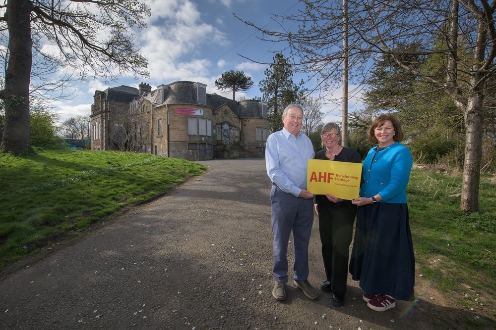 Gracemount Mansion Development Trust and Audrey Carlin, AHF Scotland Trustee and Chair of AHF Grants Panel, at the historic Gracemount Mansion in south Edinburgh. Image courtesy of Historic Environment Scotland.