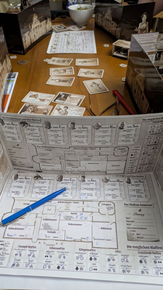 Brettspiel "Unangenehme Gäste"