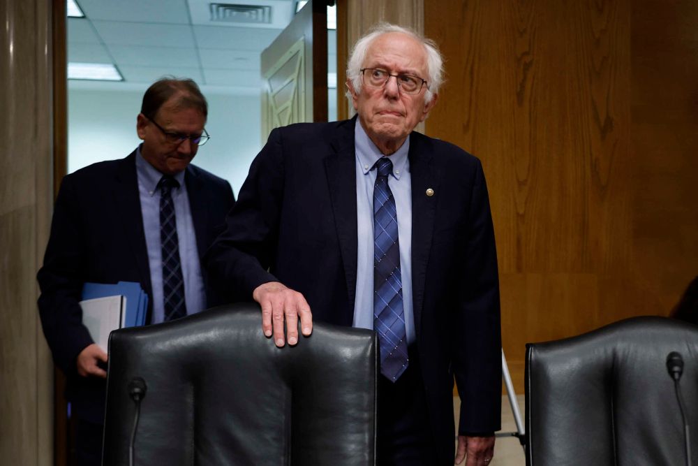 Sanders Files to Force First-Ever Vote in Congress on Blocking Weapons to Israel