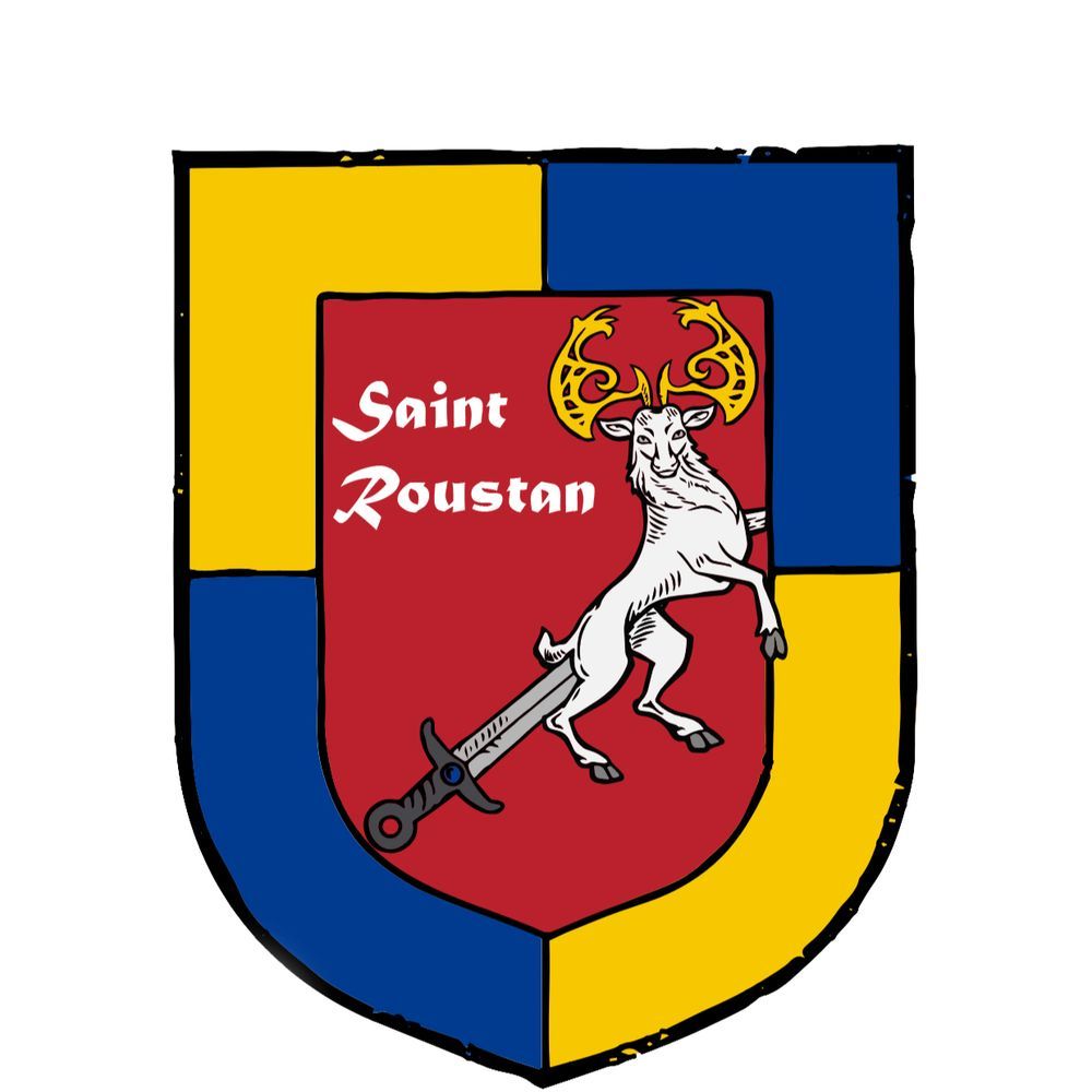 Le blason de la ville de Saint Roustan, un bouclier bleu et jaune, avec une partie rouge en son centre qui contient le nom de la ville en blanc, un cerf blanc aux bois dorés qui a une épée enfoncée dans le cul