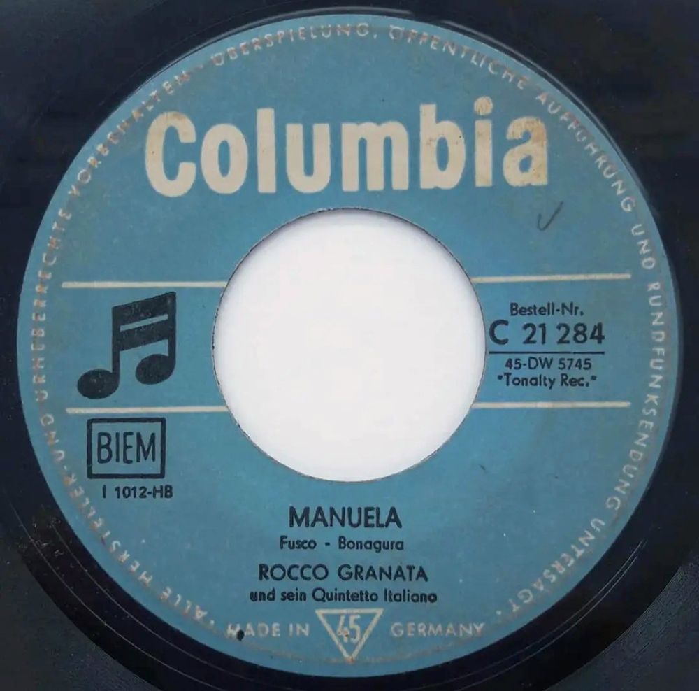 B-Seite der Single "Marina" von Rocco Granata. Zu lesen sind der Name der Plattenfirma "Columbia", der Songtitel "Manuela" und der Interpret Rocco Granata.