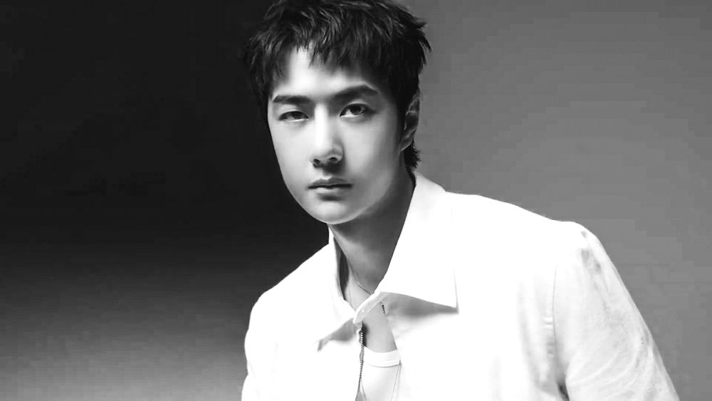 Black and white still set from DD's Jimmy Choo endorsement vid 