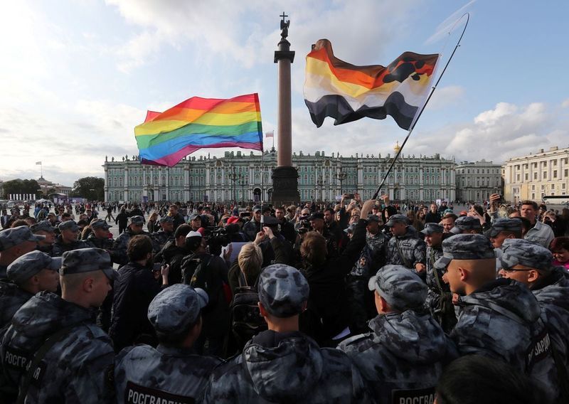 ‘Gayrope’: This is how Russia uses disinformation against the LGBTQ+ community to attack democracies  