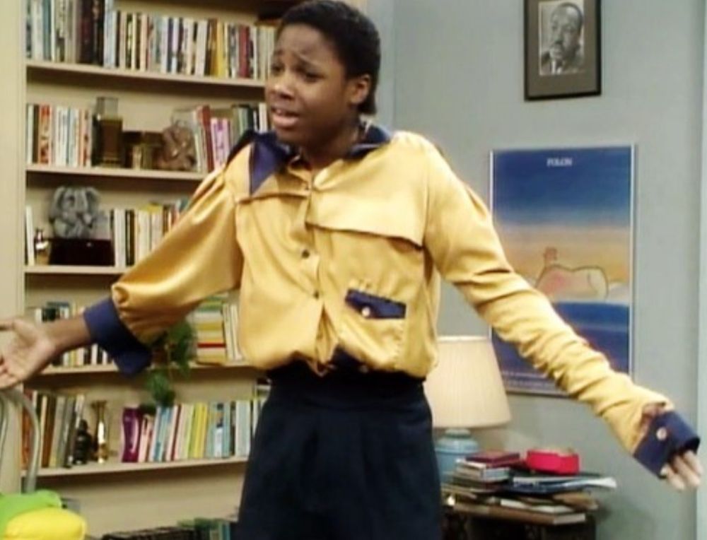 Theo from The Cosby Show wearing an ill fitting Gordon Gartrelle shirt in blue and yellow. 
