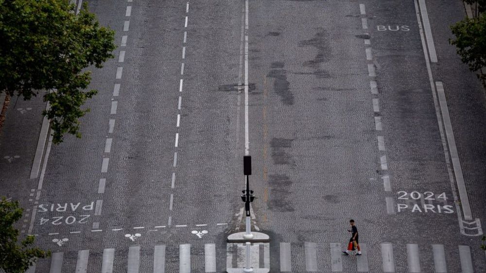 Cérémonie d'ouverture des JO de Paris 2024 : la préfecture de police appelle "à ne plus utiliser la voiture à Paris à compter de 10 heures" vendredi