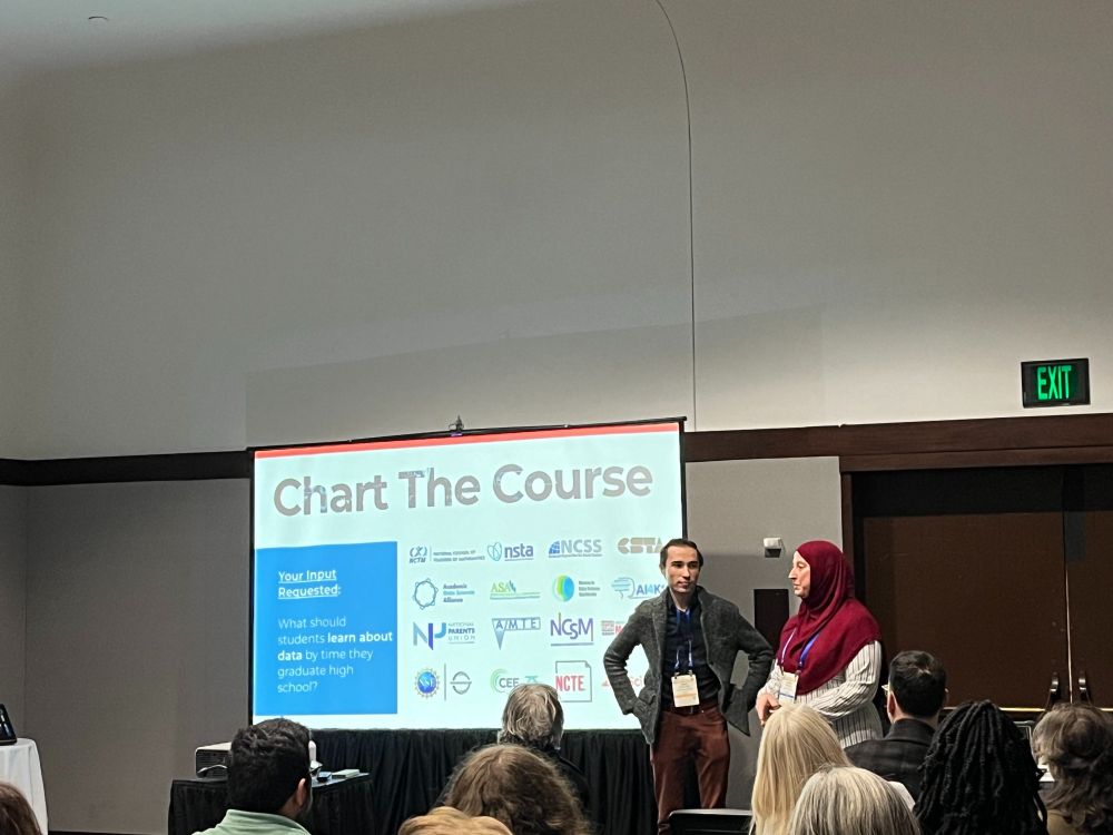 Sharing tech tools with a crowded session!