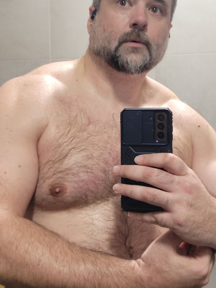 Finding some kinda gym groove again and feeling good!