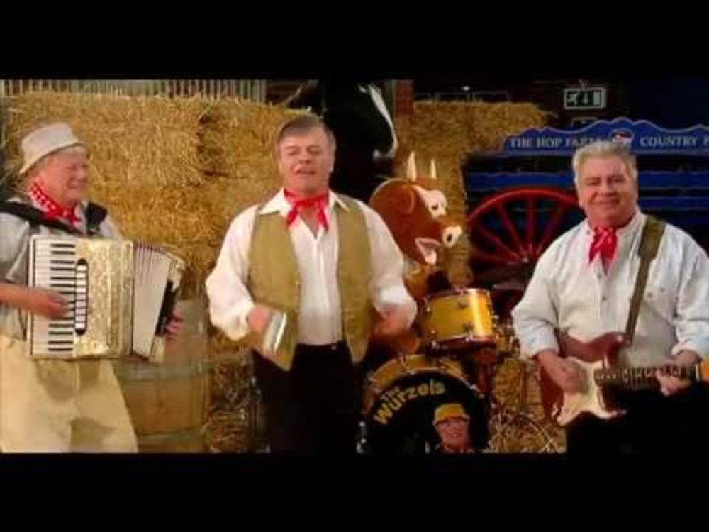 The Wurzels 'I Am A Cider Drinker' 2007 Official Video!!!