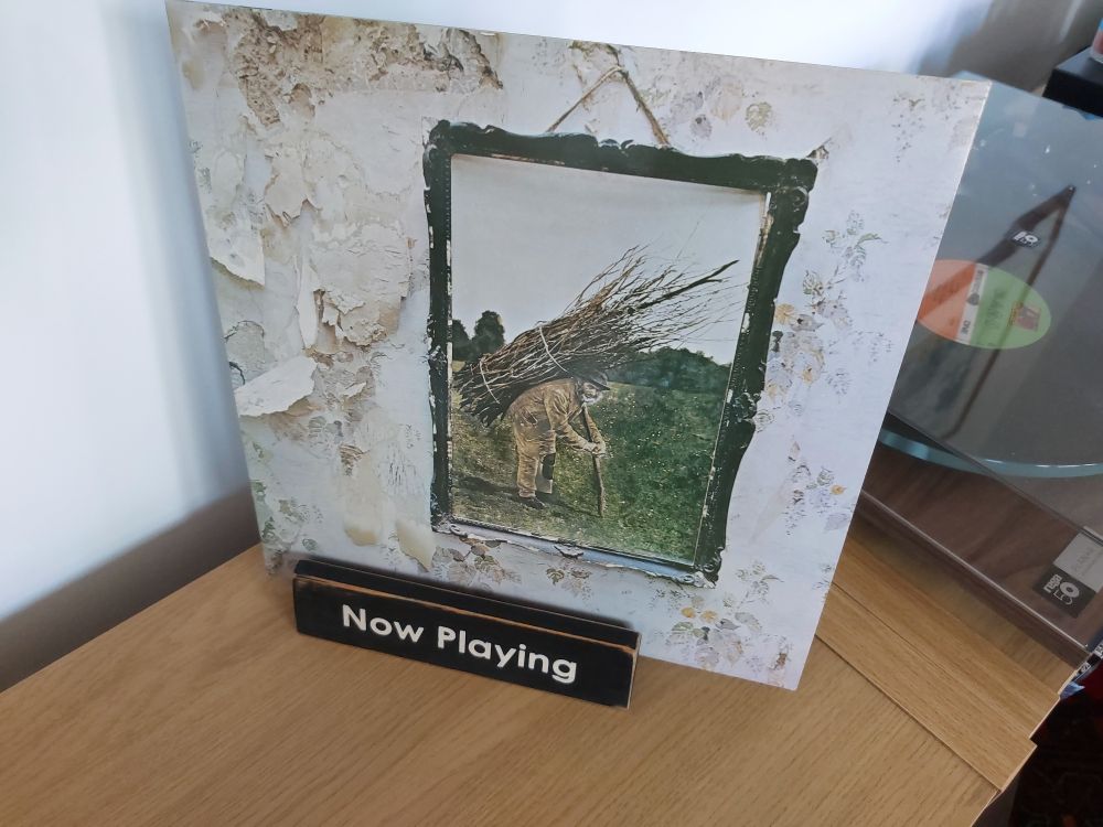 Led Zeppelin IV album cover
