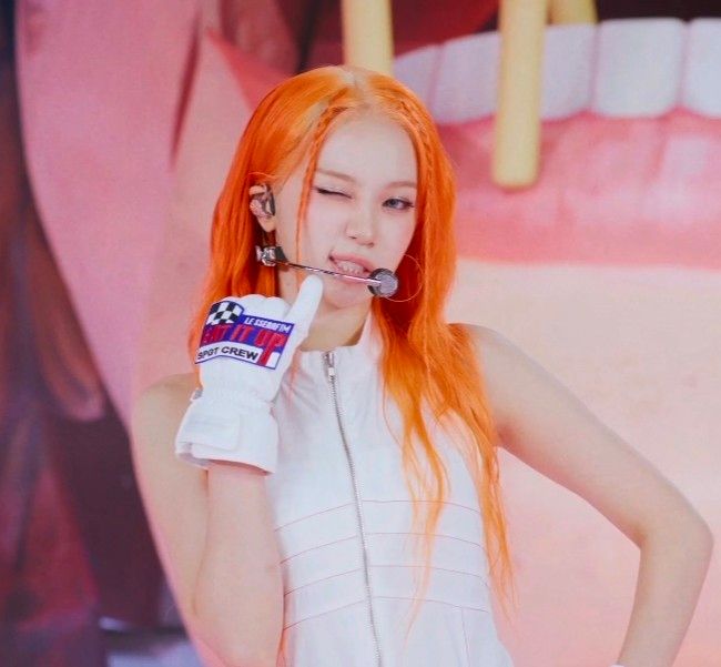 Chaewon - Le Sserafim 