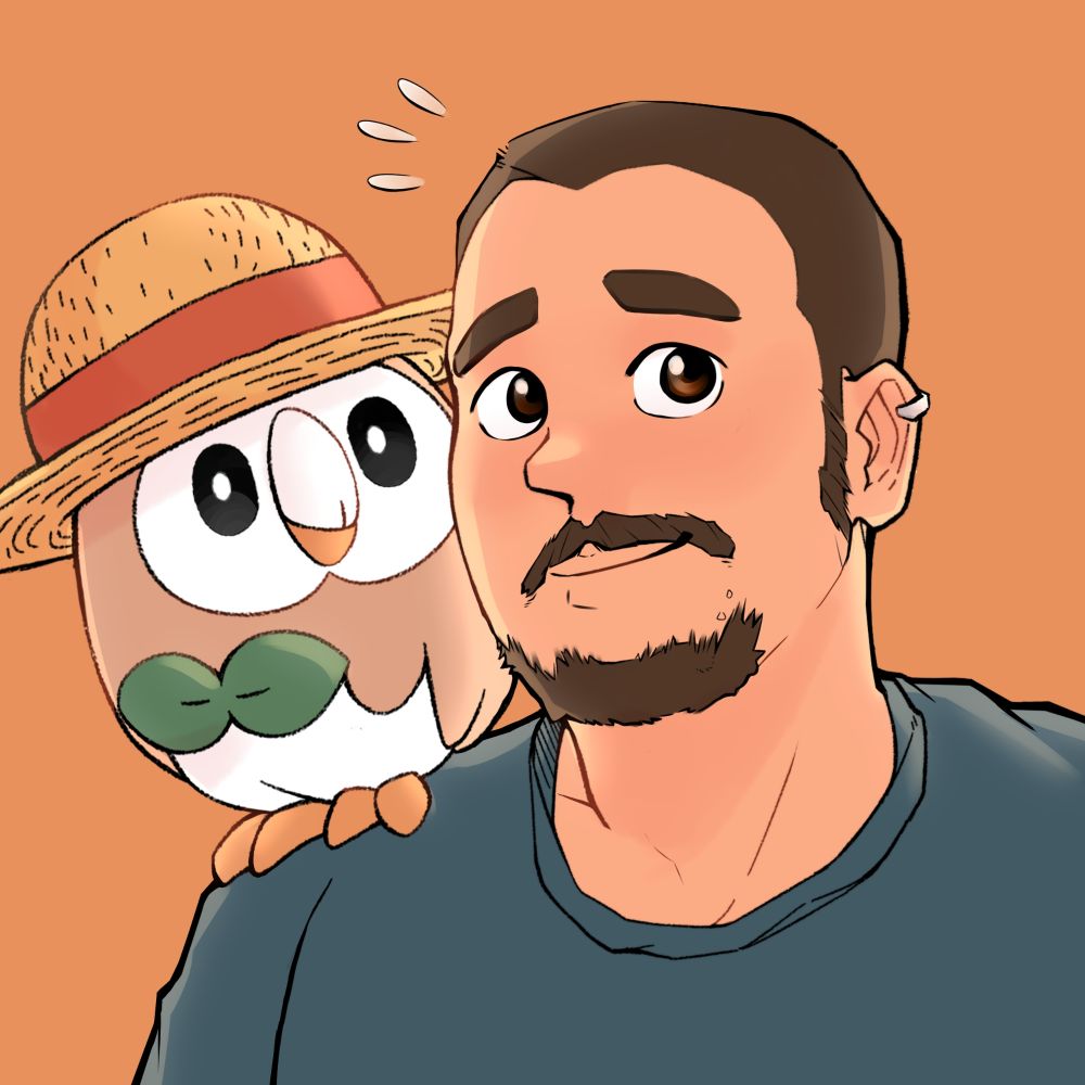 Um homem de pele clara, olhos e cabelos castanhos com seu parceiro pokemon rowlet em seu ombro, utilizando um chapéu de palha semelhante ao do personagem luffy de one piece